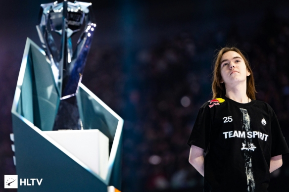 【周评】上周方案预测谁最强？资深专家完成10连红